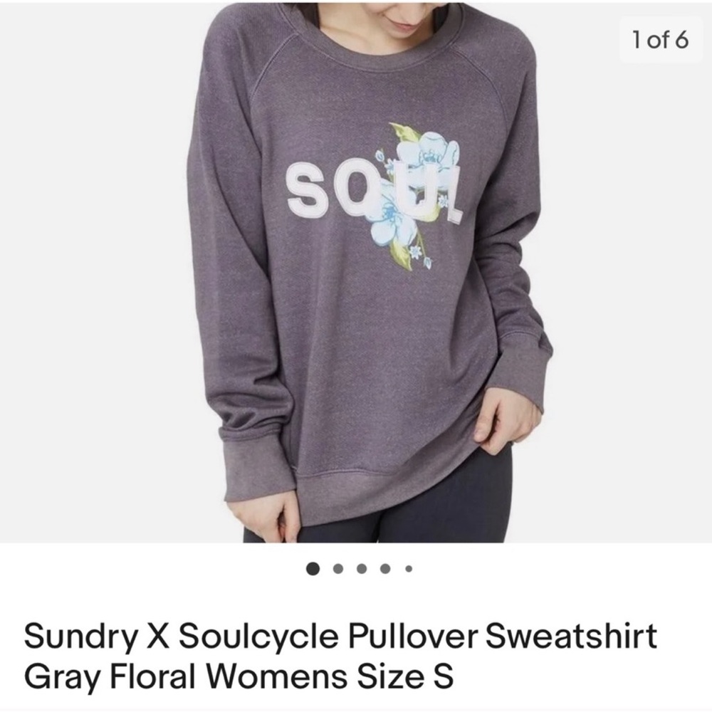 🔴 Sundry X Soul cycle Pullover Sweatshirt Gray Floral Women’s size Small
